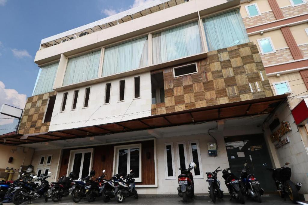 Magnolia Hotel Jakarta Exteriör bild